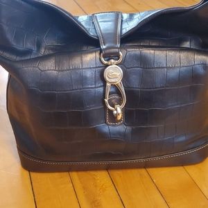 Dark brown Dooney & Bourke shoulder bag